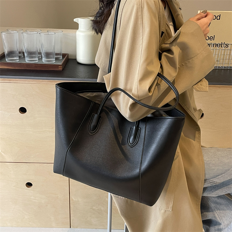 Sacs fourre-tout à fermeture é - Women Hand Bags Sale avis et prix