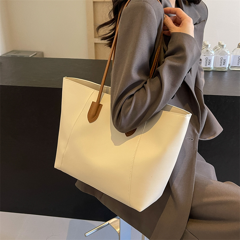 Sacs fourre-tout à fermeture é - Women Hand Bags Sale avis et prix