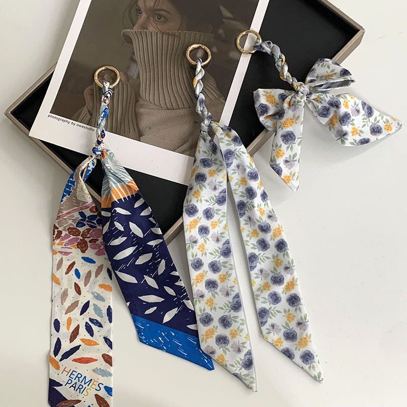 Nouveau foulard en soie tricot - Women Bags Ysl avis et prix