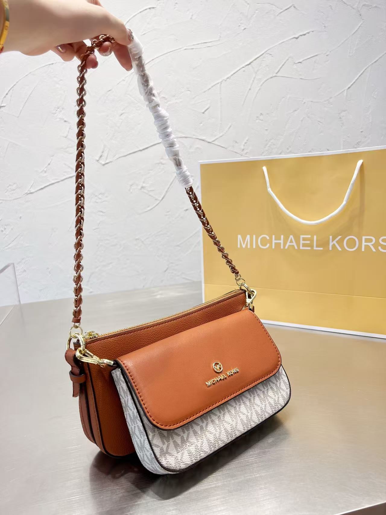 Sac à bandoulière et sac à mai - Women'S Bags Michael Kors avis et prix